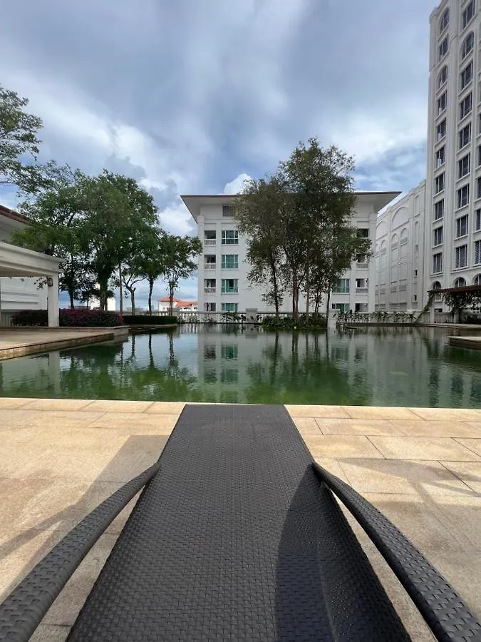 아파트 2Beds Seaview Straits Quay Comes With Carpark And Hothub Bagan Jermal